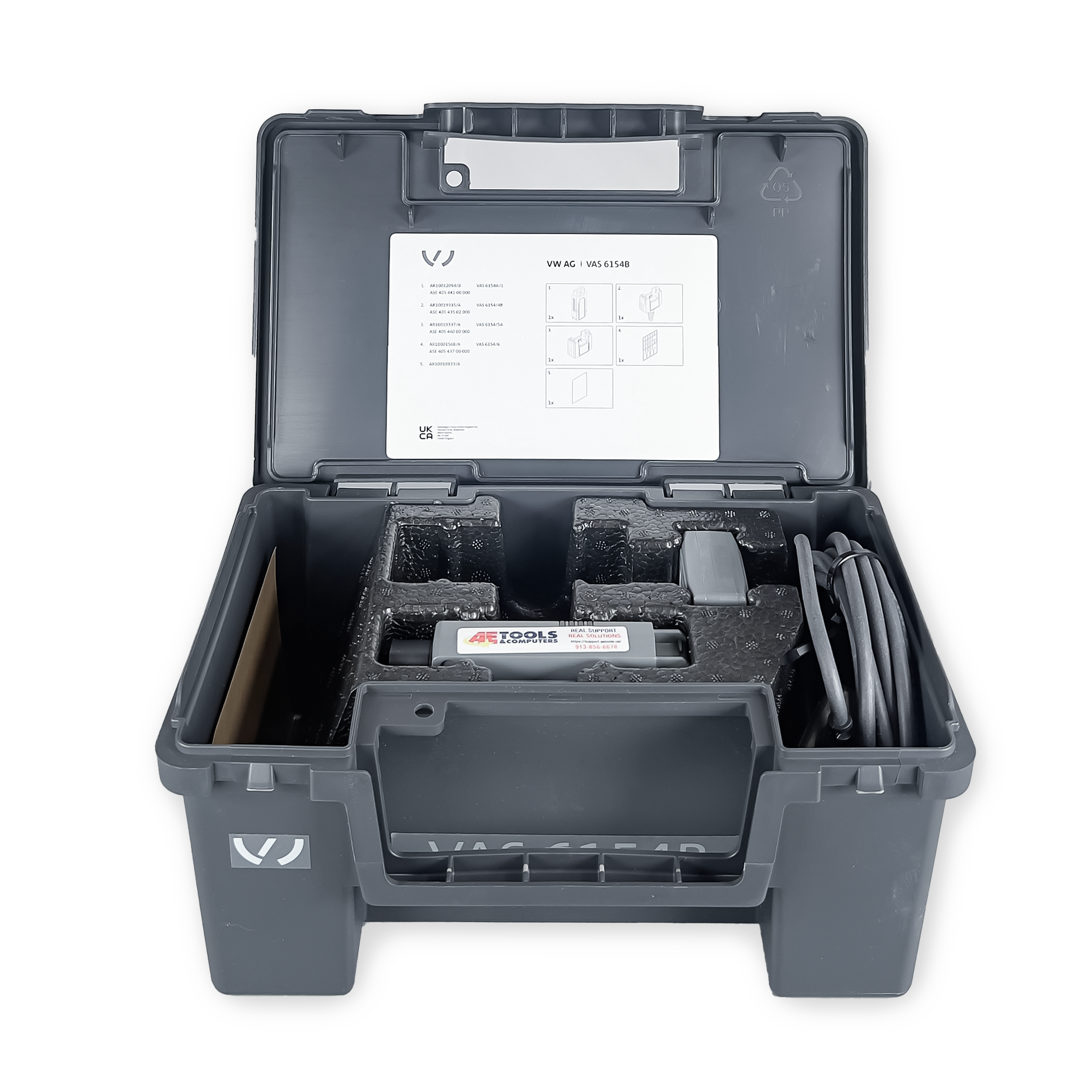 VAS 6154A/B kit together with the interfaces, attachments and cables.
